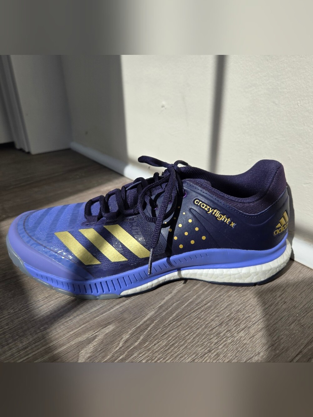 adidas Crazyflight X Women's Volleyball Sneaker Trainer- Navy and Gold Ombre NWT